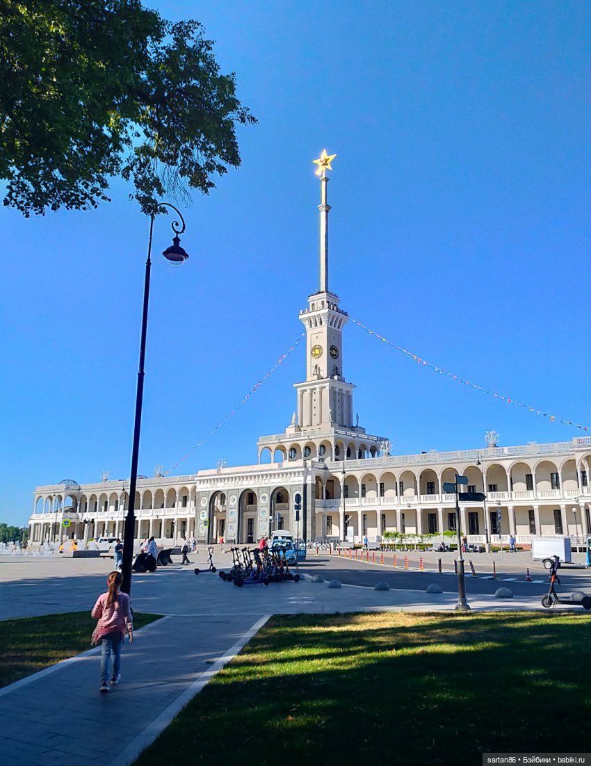 Речной круиз глазами куклы. Канал им. Москвы