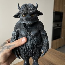 Виниловая фигурка из фильма "Там где живут чудовища" 2