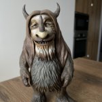 Виниловая фигурка из фильма "Там где живут чудовища"