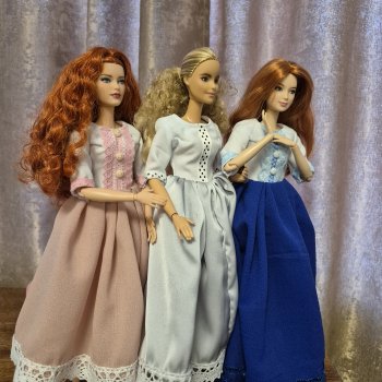 Барби и Кены в одежде моего пошива.