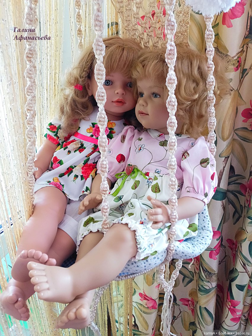 Ягодки-цветочки ... и новая качелька... Летняя история с куклами фабрики TOYSE CE ISPAN и Сиссель Скилле