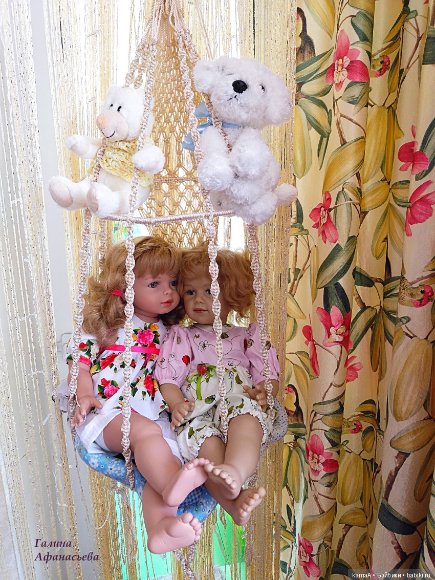 Ягодки-цветочки ... и новая качелька... Летняя история с куклами фабрики TOYSE CE ISPAN и Сиссель Скилле