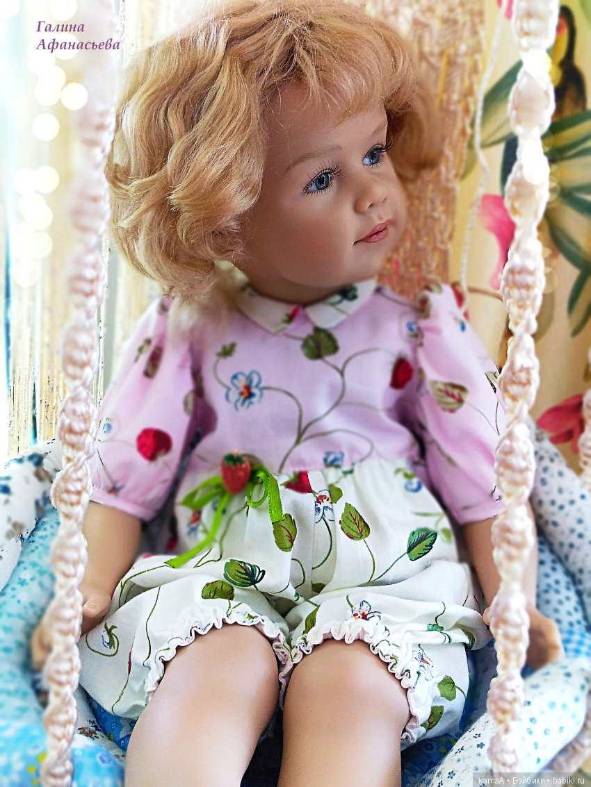 Ягодки-цветочки ... и новая качелька... Летняя история с куклами фабрики TOYSE CE ISPAN и Сиссель Скилле