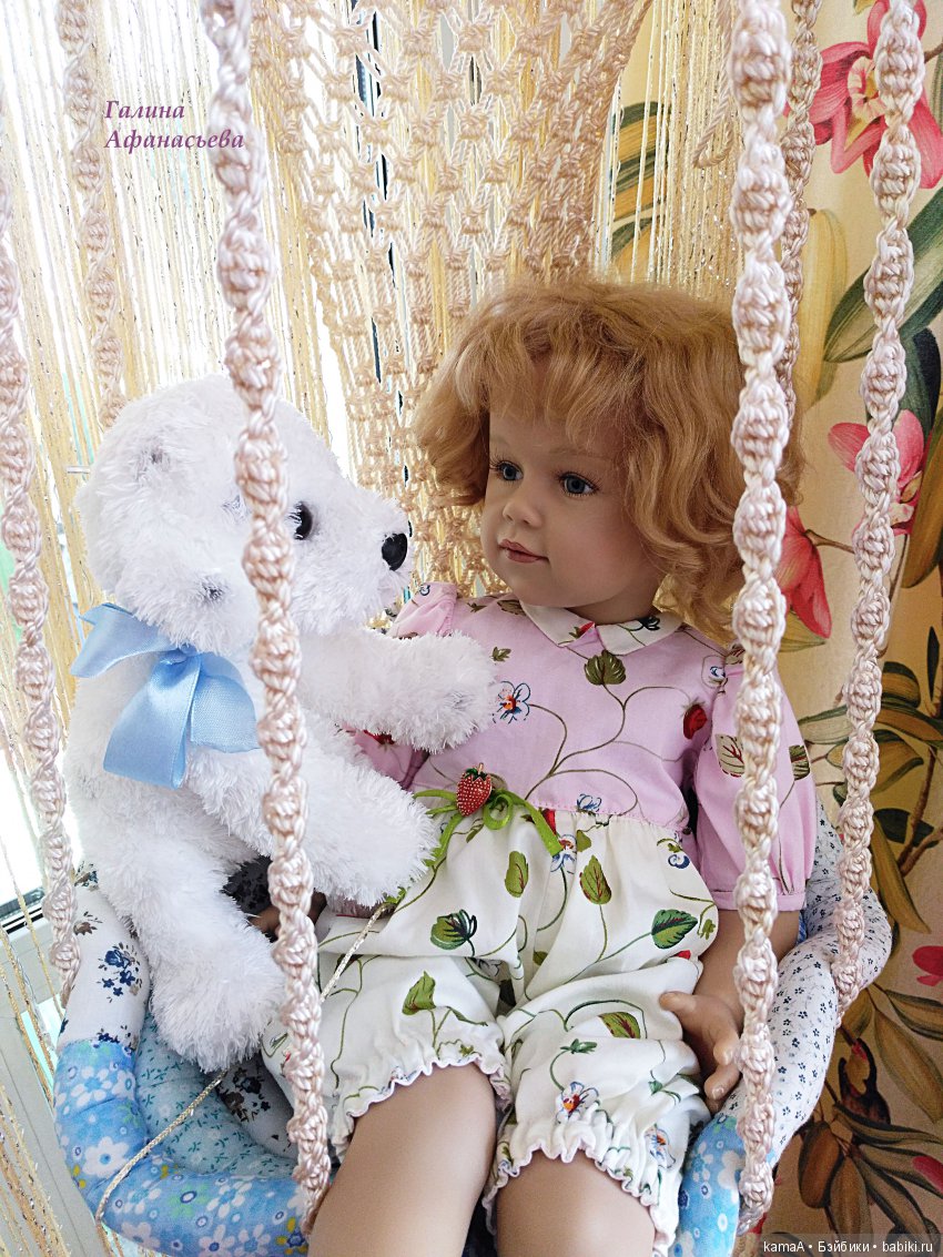 Ягодки-цветочки ... и новая качелька... Летняя история с куклами фабрики TOYSE CE ISPAN и Сиссель Скилле