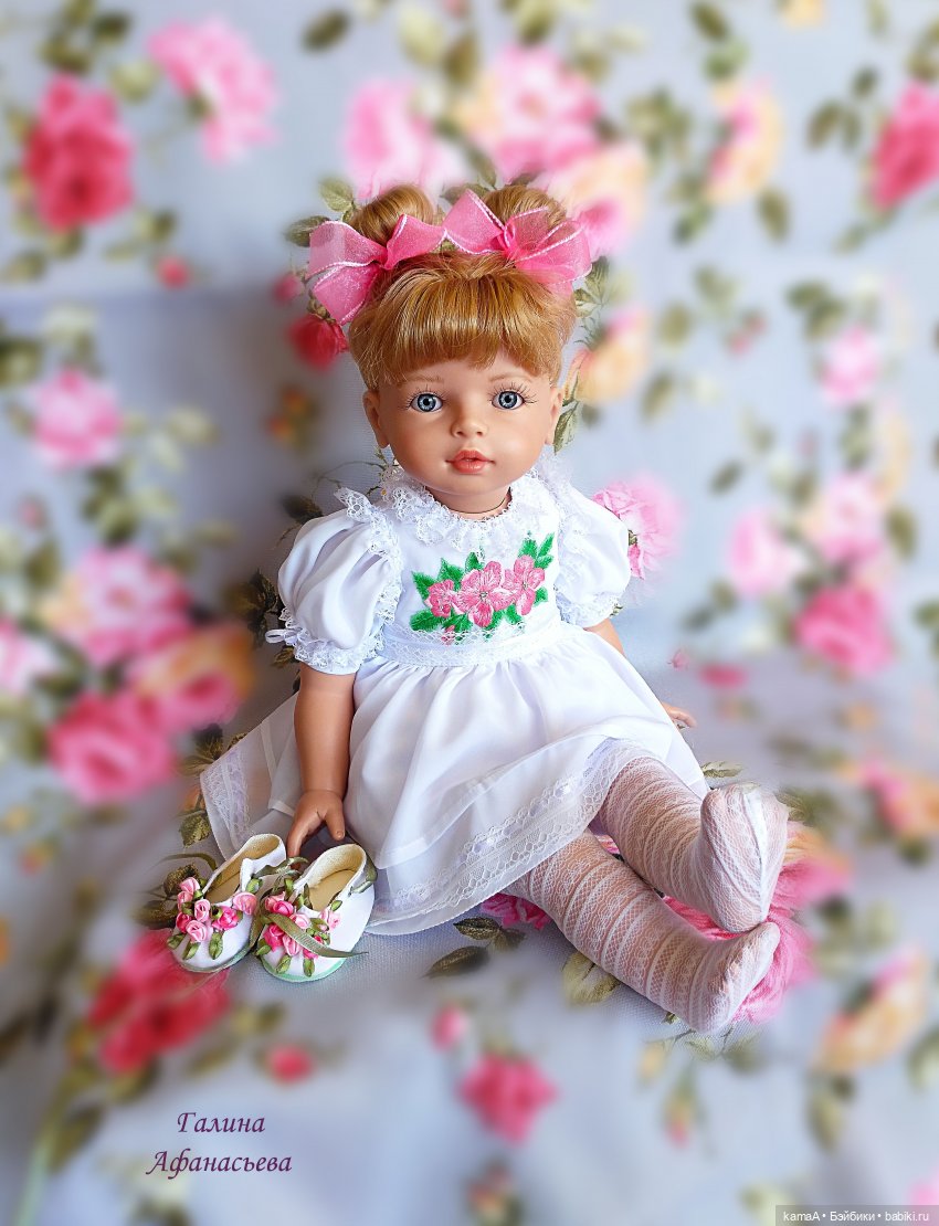 Показ причёсок в новом платьице из шёлка... с куколкой фирмы TOYSE CE ISPAN (фото 9)