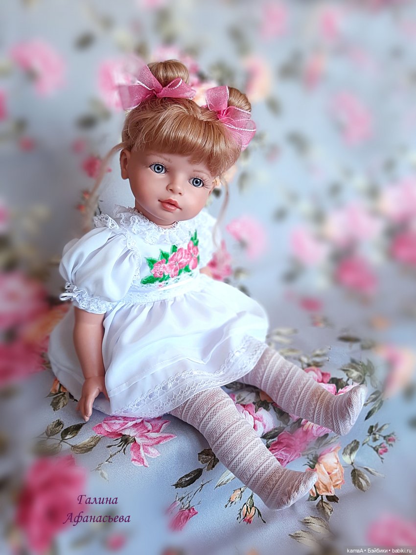 Показ причёсок в новом платьице из шёлка... с куколкой фирмы TOYSE CE ISPAN (фото 10)