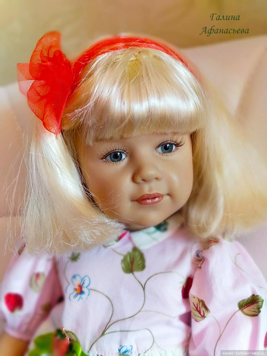 Две подружки встречают гостью... ( о кукле Сиссель Скилле и кукле Тоузе)