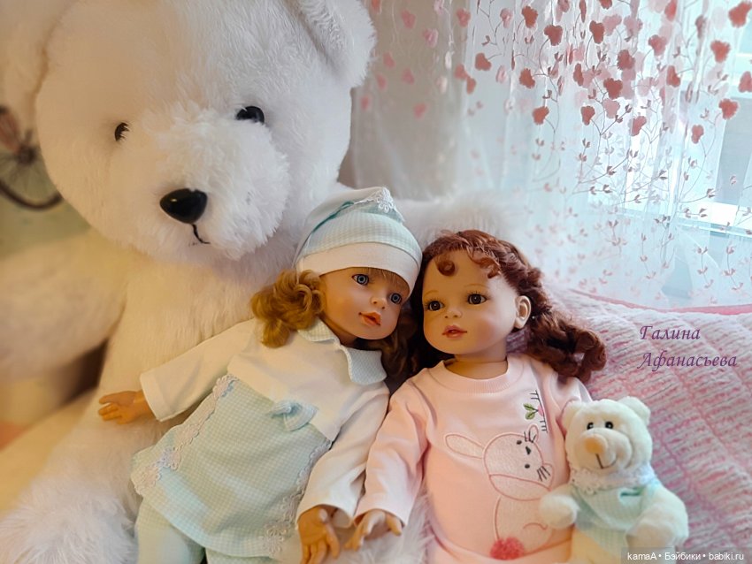Пижамная фотосессия двух красавиц... (куклы TOYSE CE ISPAN)
