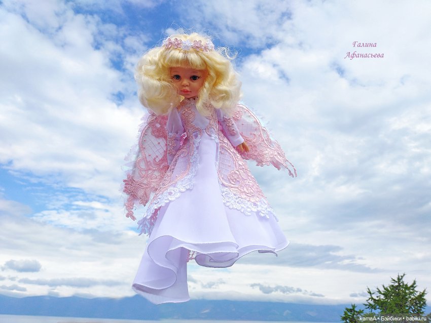 Моя костюмированная коллекция (часть 12 - крылышки и Снегурочки) (фото 5)