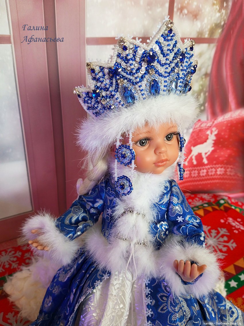 Моя костюмированная коллекция (часть 12 - крылышки и Снегурочки)