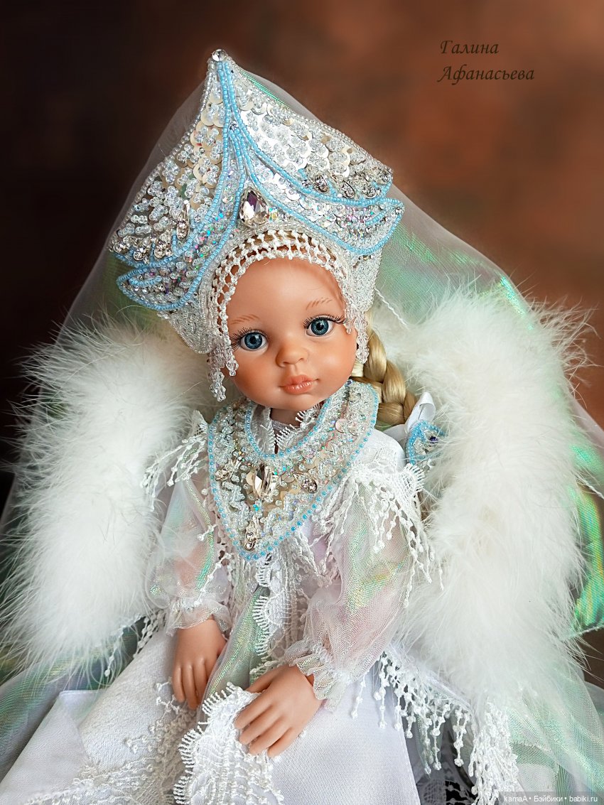 Моя костюмированная коллекция (часть 12 - крылышки и Снегурочки)