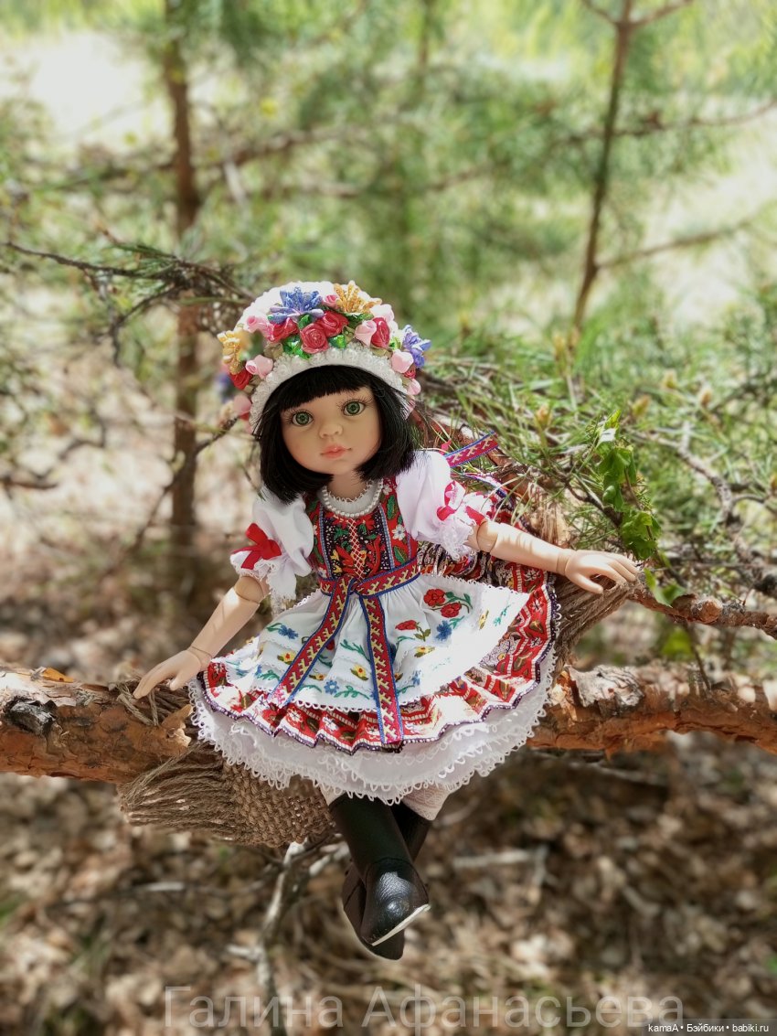 Венгерский наряд для Изумрудика