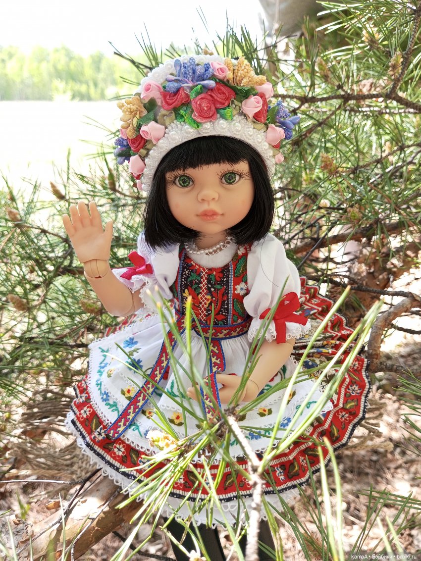 Венгерский наряд для Изумрудика