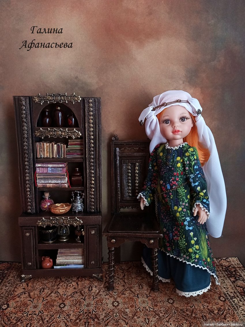 Сказочный шкаф и Эшли — Мебель для кукол и домиков: фото