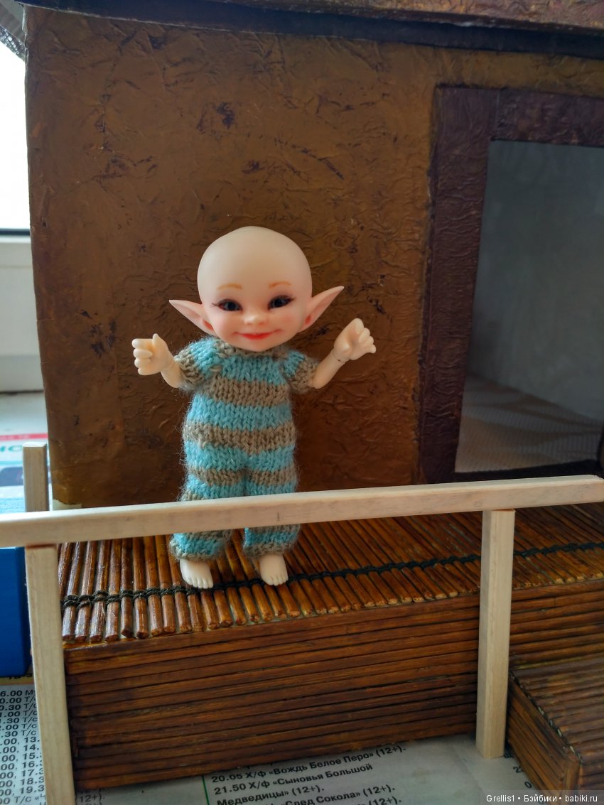 Кузя - строитель. Часть 1. Дачные прогулки