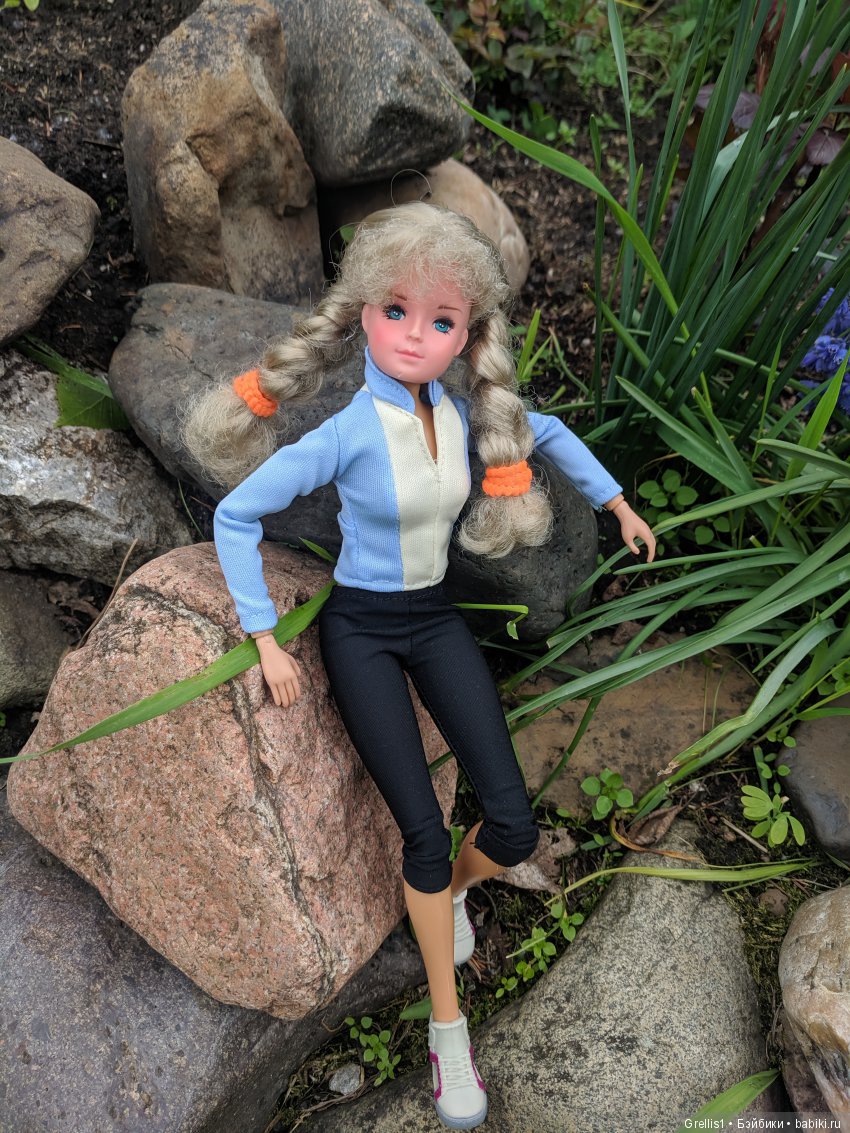 УДачная компания. Новая жизнь сестер