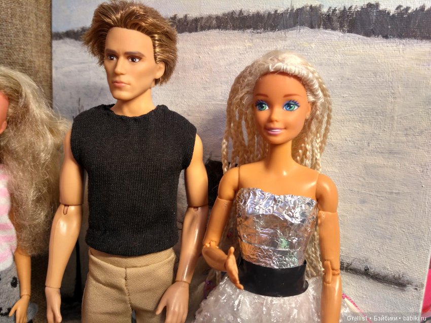 Околопослепоказное. Сёстры Ч