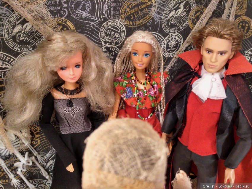 Хеллоуин. Сёстры Ч | Бэйбики Хеллоуин. Сёстры Ч — Кукольные фотоистории и сериалы: комиксы