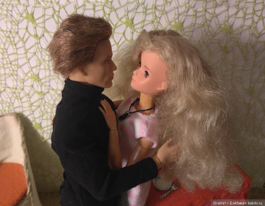 Не одна. Сёстры Ч | Бэйбики Не одна. Сёстры Ч — Кукольные фотоистории и сериалы: комиксы