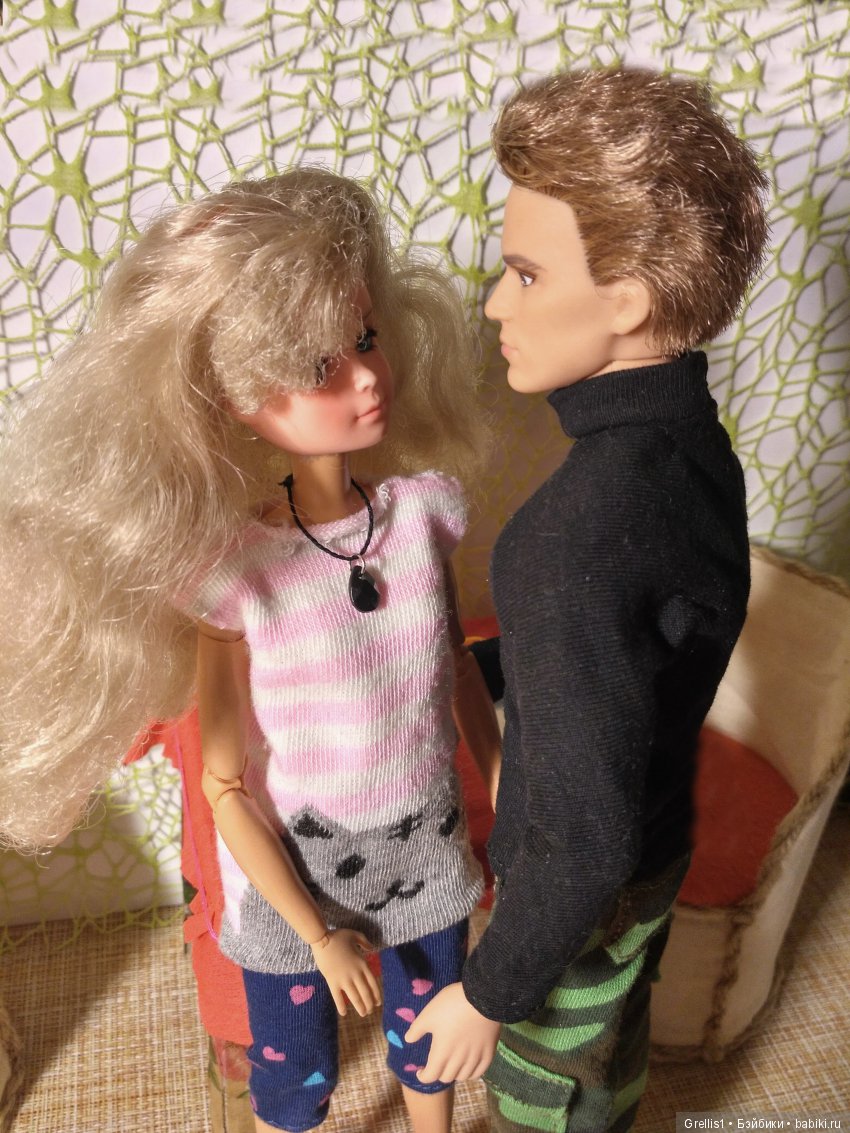 Не одна. Сёстры Ч | Бэйбики Не одна. Сёстры Ч — Кукольные фотоистории и сериалы: комиксы