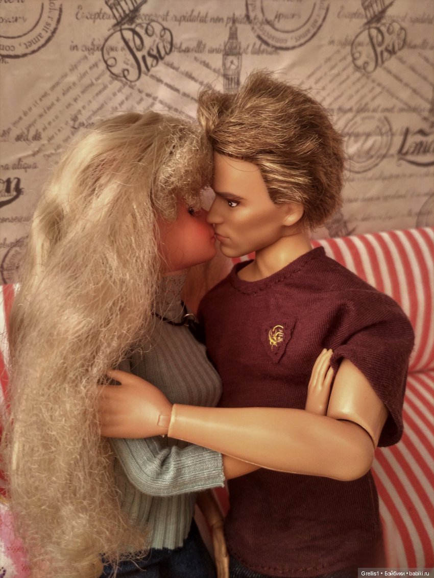 Квартирник. Сёстры Ч — Кукольные фотоистории и сериалы: комиксы