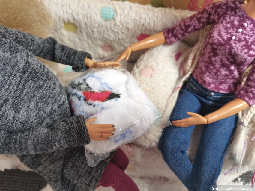 Сёстры Ч — Кукольные фотоистории и сериалы: комиксы