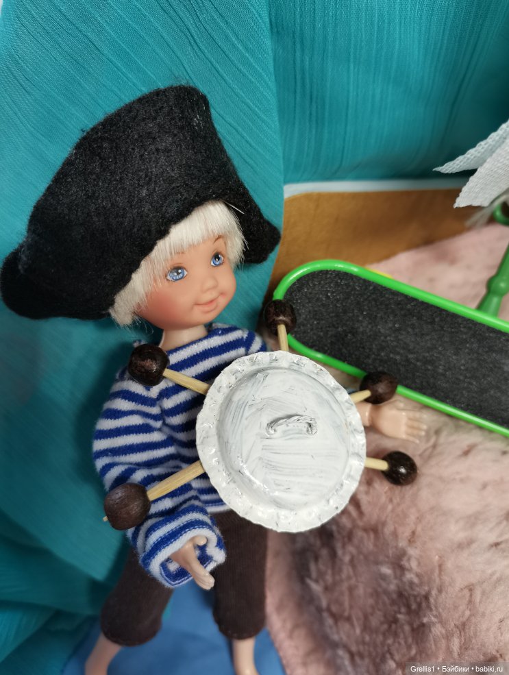 Пираты Квартирного моря: На краю кровати | Бэйбики Пираты Квартирного моря: На краю кровати