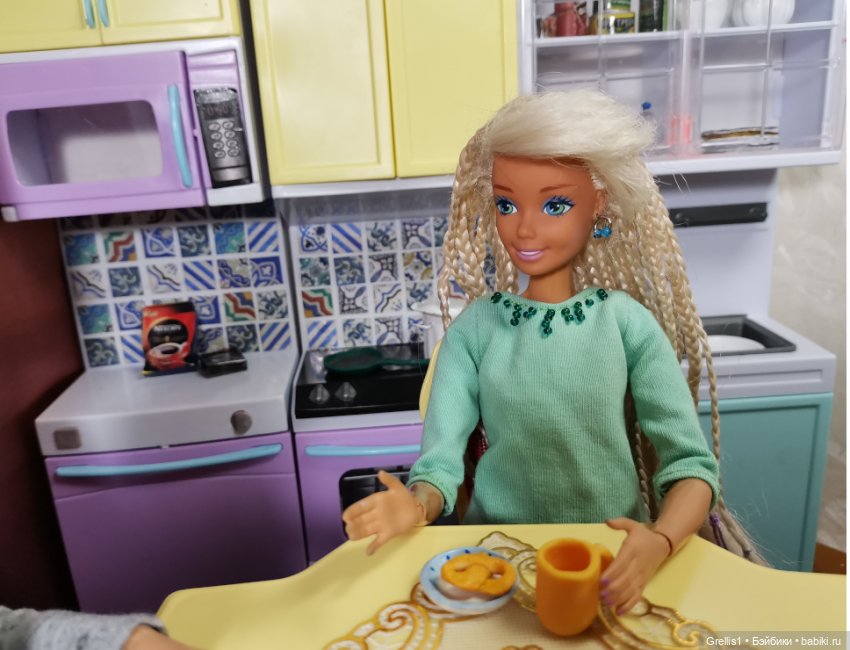 Две девицы под окном... Сёстры Ч (фото 7)