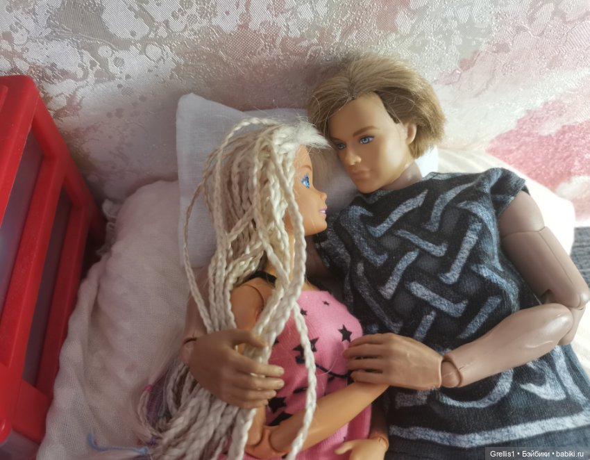 Тест. Сёстры Ч — Кукольные фотоистории и сериалы: комиксы