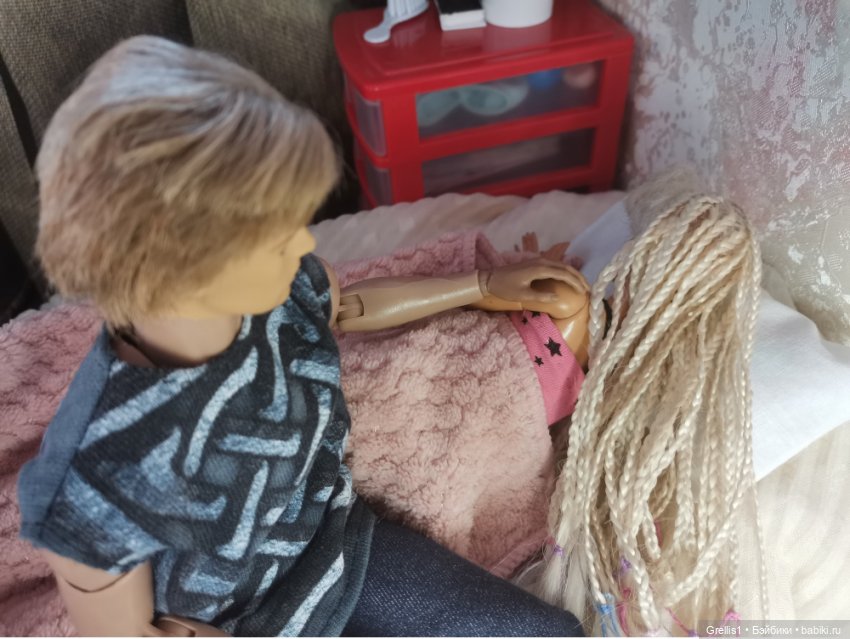 Тест. Сёстры Ч — Кукольные фотоистории и сериалы: комиксы