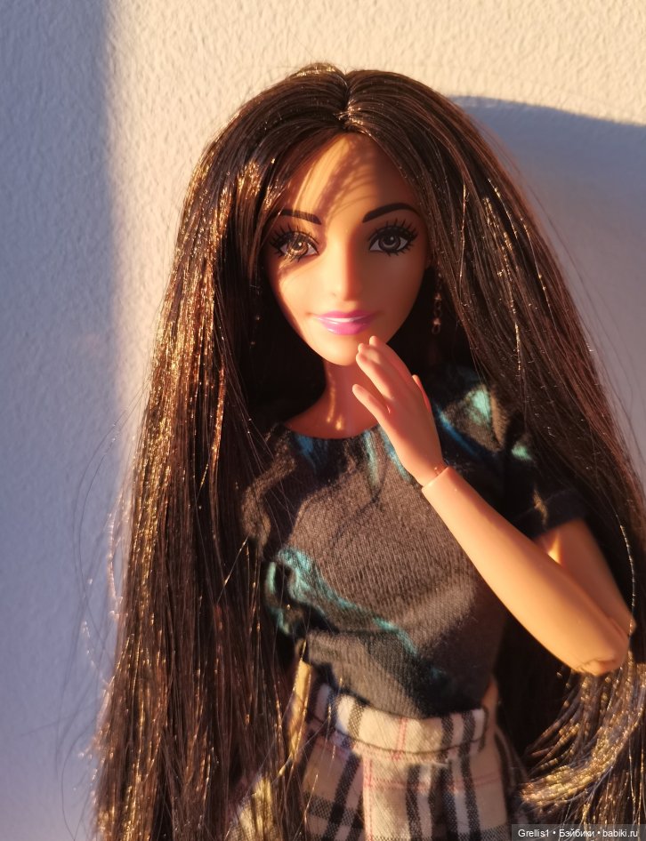 Сборы в город S. Сёстры Ч