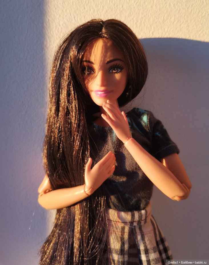 Сборы в город S. Сёстры Ч