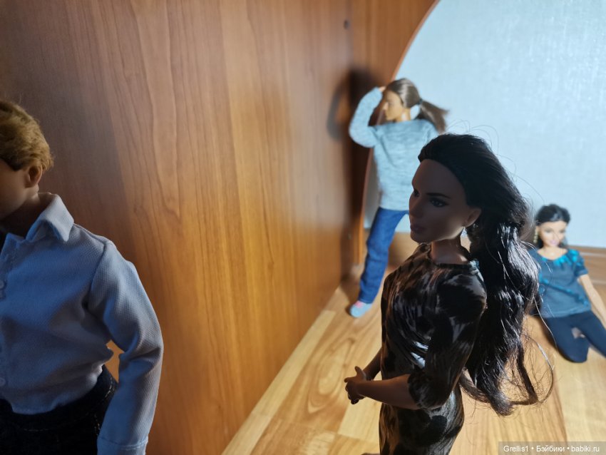 Сборы в город S. Сёстры Ч (фото 3)