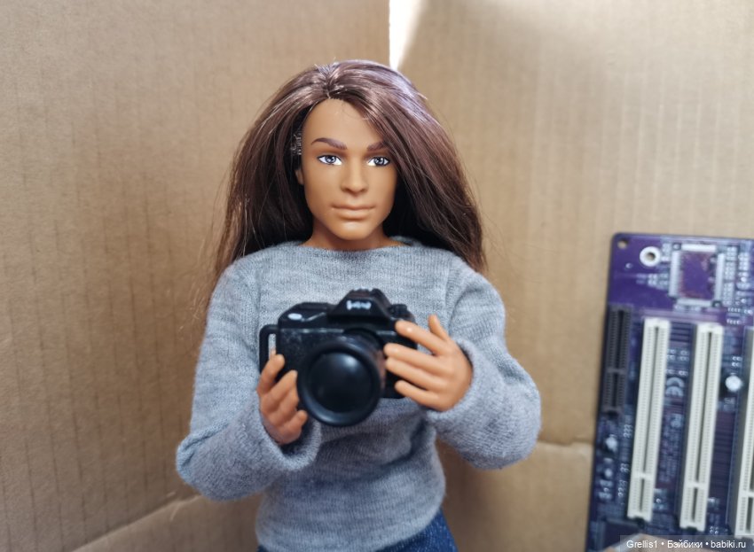 Сборы в город S. Сёстры Ч