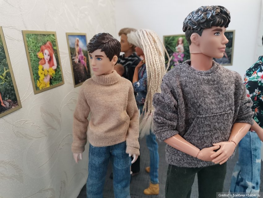 Цветы и люди. Выставка в фойе театра "Авангард"