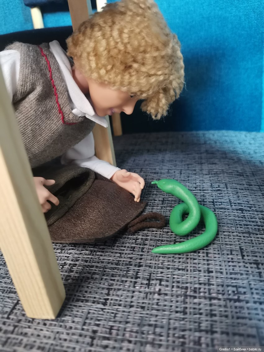 Змея - это вам не сова! Письмо Диавалю