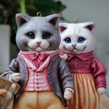 Влюбленные коты из ваты.