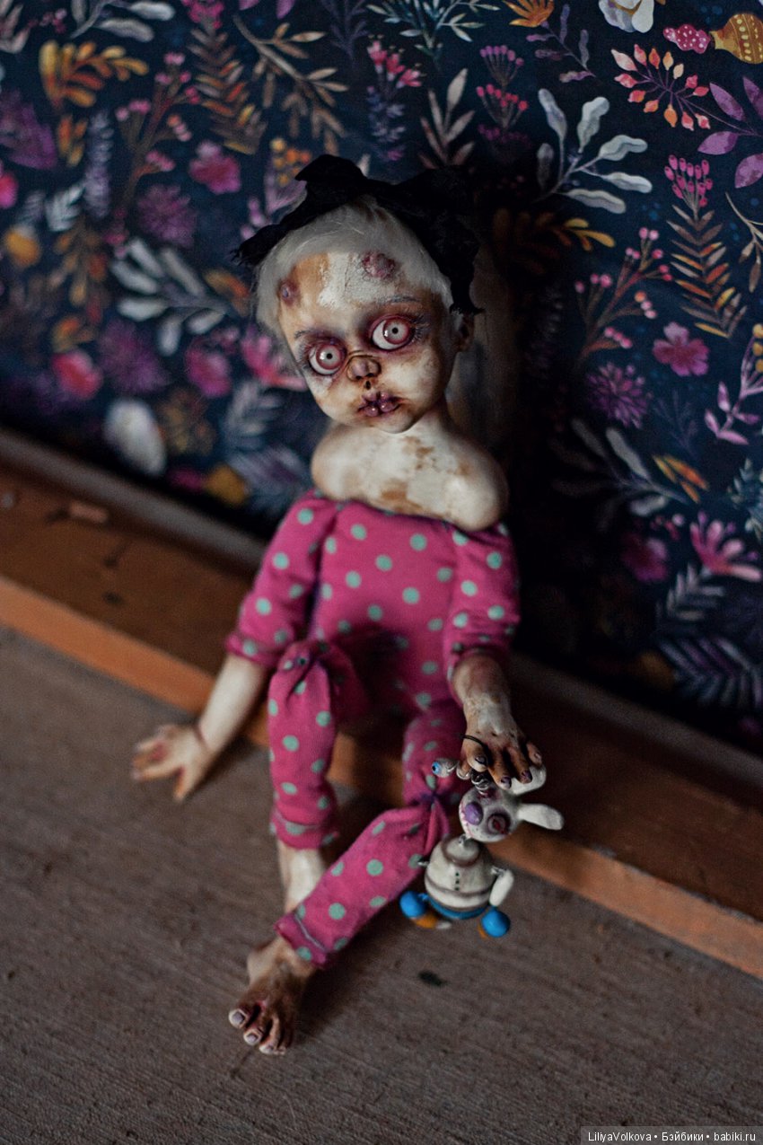 Алиса в Зазеркалье. В процессе