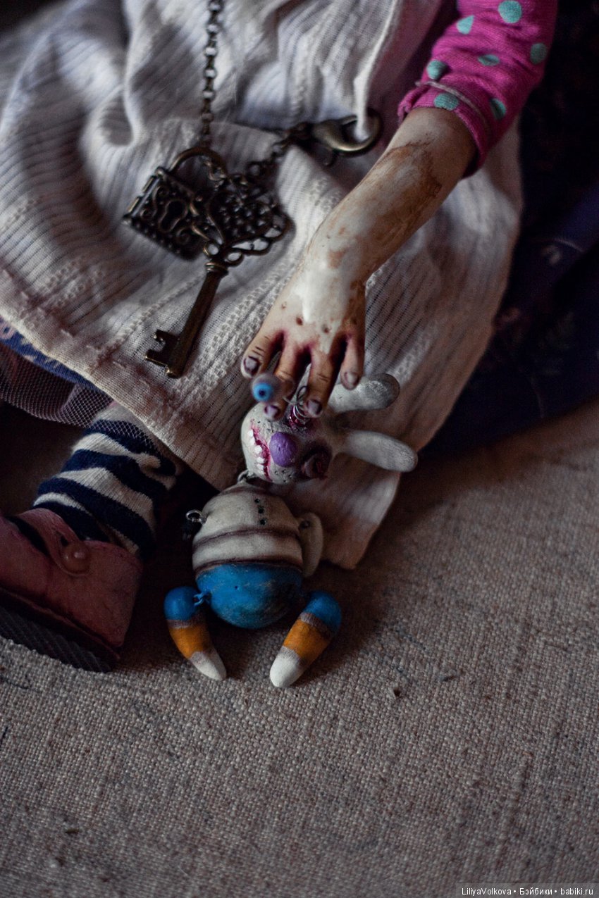 Алиса в Зазеркалье — Коллекционные куклы разных авторов (Разное): редкие бренды (фото 2)