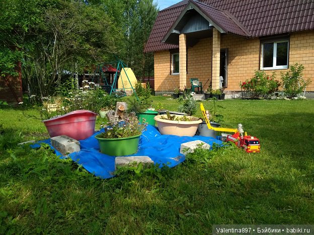 Дачные зарисовки, Девчата отдыхают) (фото 3)