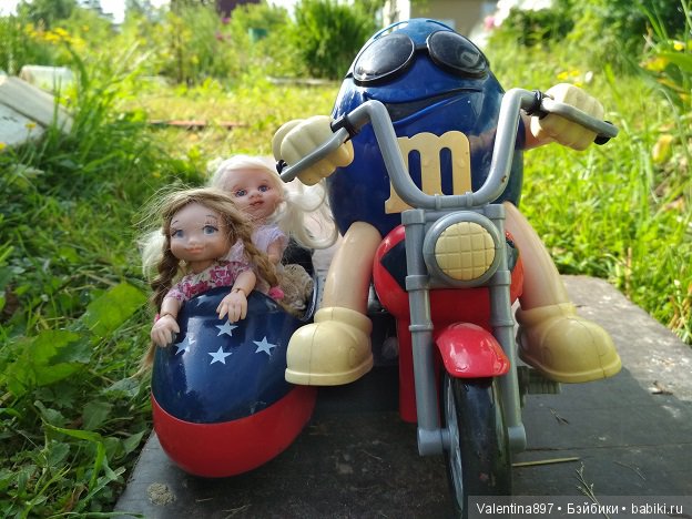 Дачные зарисовки, Девчата отдыхают) (фото 2)