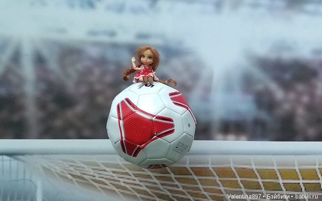 Фан зона на Воробьевых горах, разочарование от посещения центра Москвы,Смотрим футбол в метро, болеем за наших (фото 6)