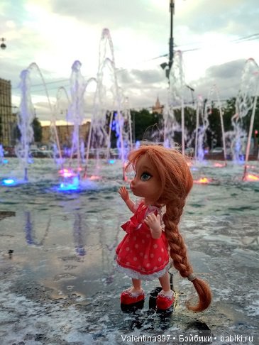 Фан зона на Воробьевых горах, разочарование от посещения центра Москвы,Смотрим футбол в метро, болеем за наших