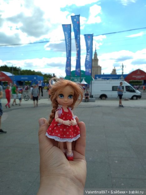 Фан зона на Воробьевых горах, разочарование от посещения центра Москвы,Смотрим футбол в метро, болеем за наших (фото 8)