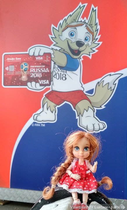 Фан зона на Воробьевых горах, разочарование от посещения центра Москвы,Смотрим футбол в метро, болеем за наших