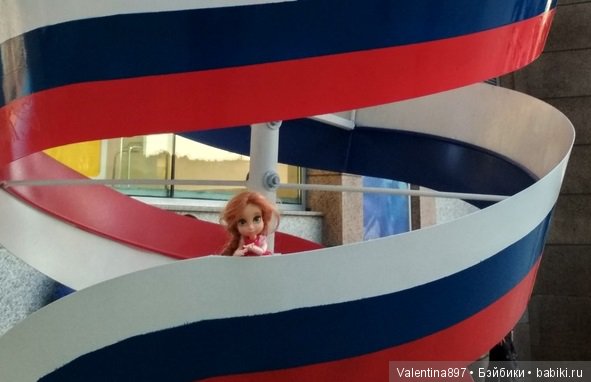 Фан зона на Воробьевых горах, разочарование от посещения центра Москвы,Смотрим футбол в метро, болеем за наших