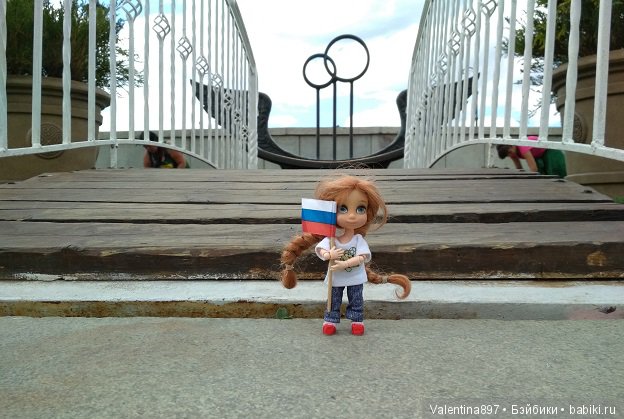 Фан зона на Воробьевых горах, разочарование от посещения центра Москвы,Смотрим футбол в метро, болеем за наших