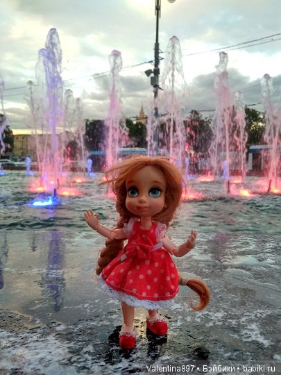 Фан зона на Воробьевых горах, разочарование от посещения центра Москвы,Смотрим футбол в метро, болеем за наших