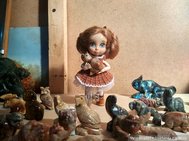 Даринка в гостях у геологов