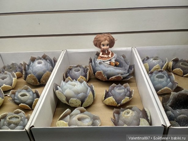 Даринка в гостях у геологов